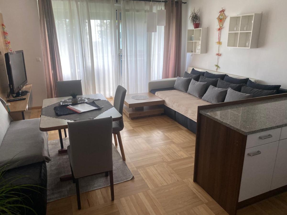 Wohnhaus City Sued Herzogsdorf Zewnętrze zdjęcie