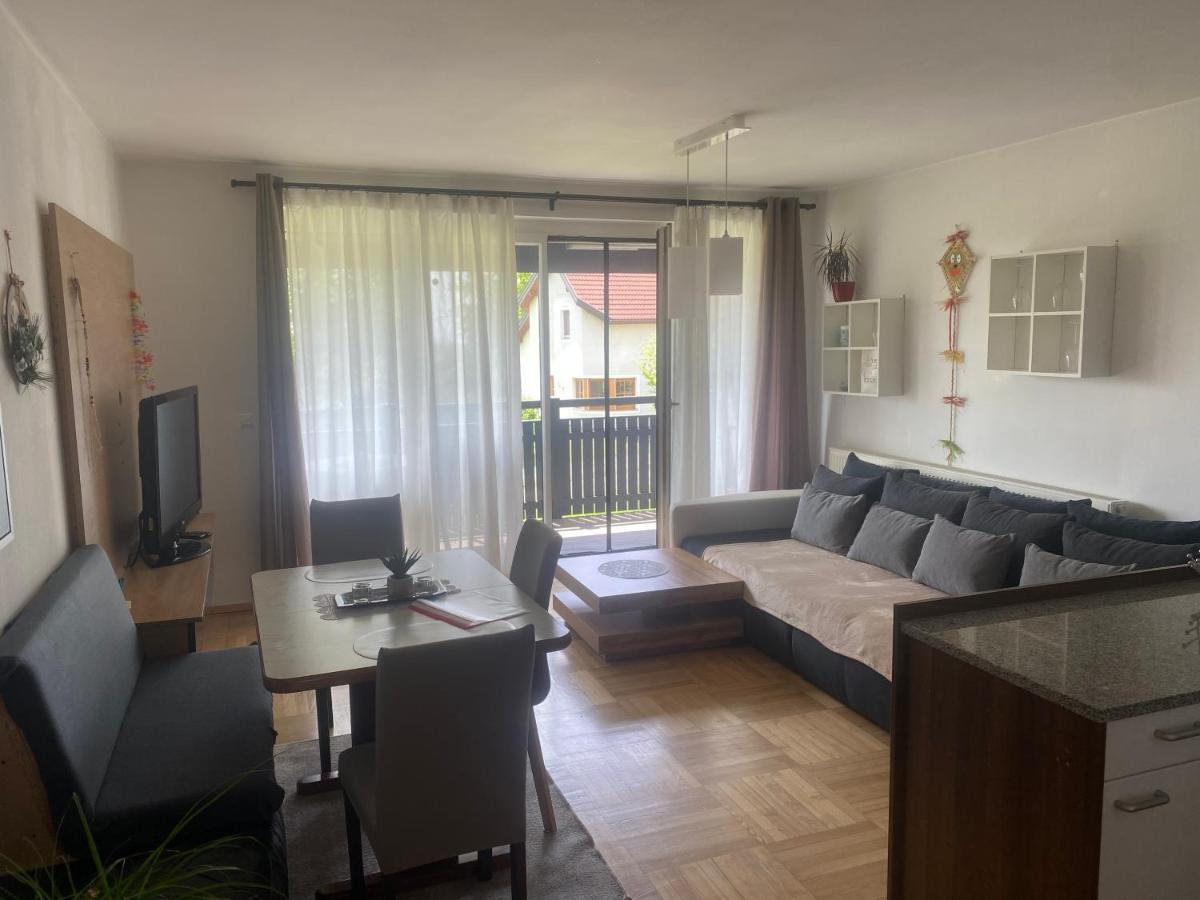 Wohnhaus City Sued Herzogsdorf Zewnętrze zdjęcie